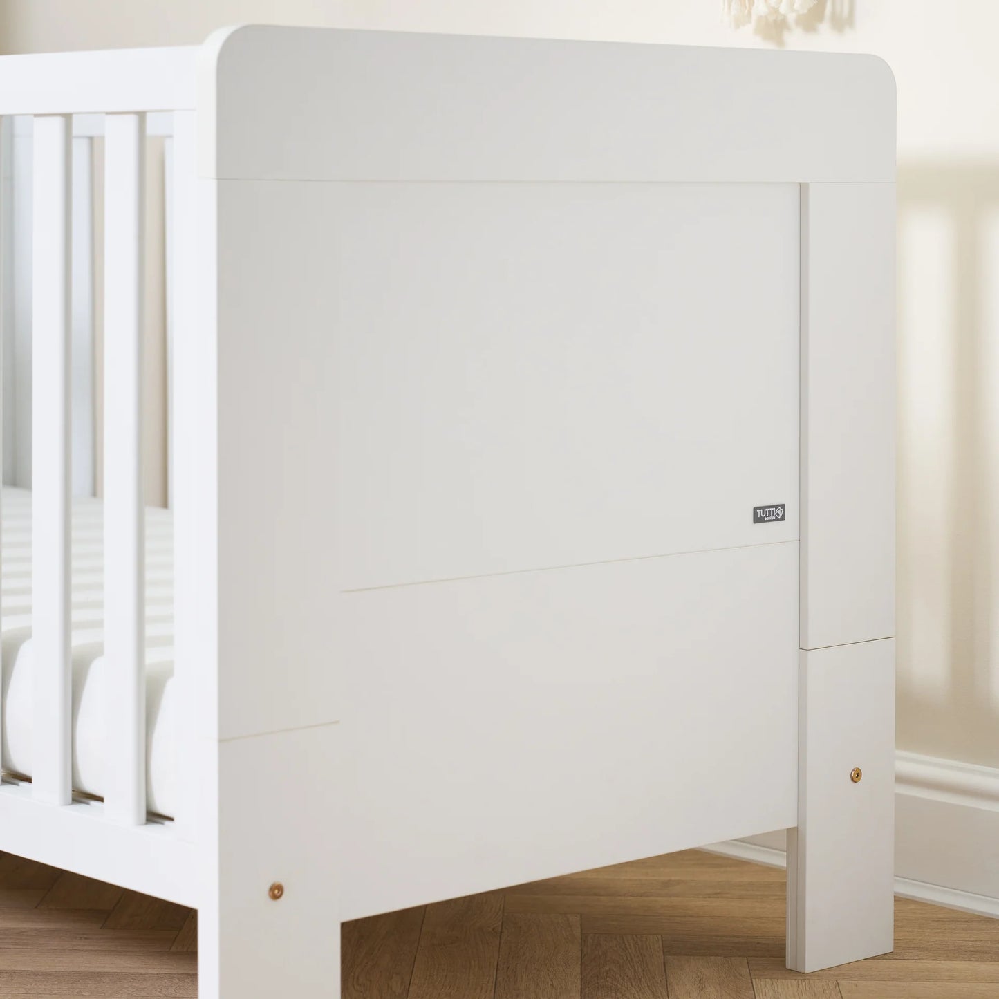Essentials Alba Mini Cot Bed